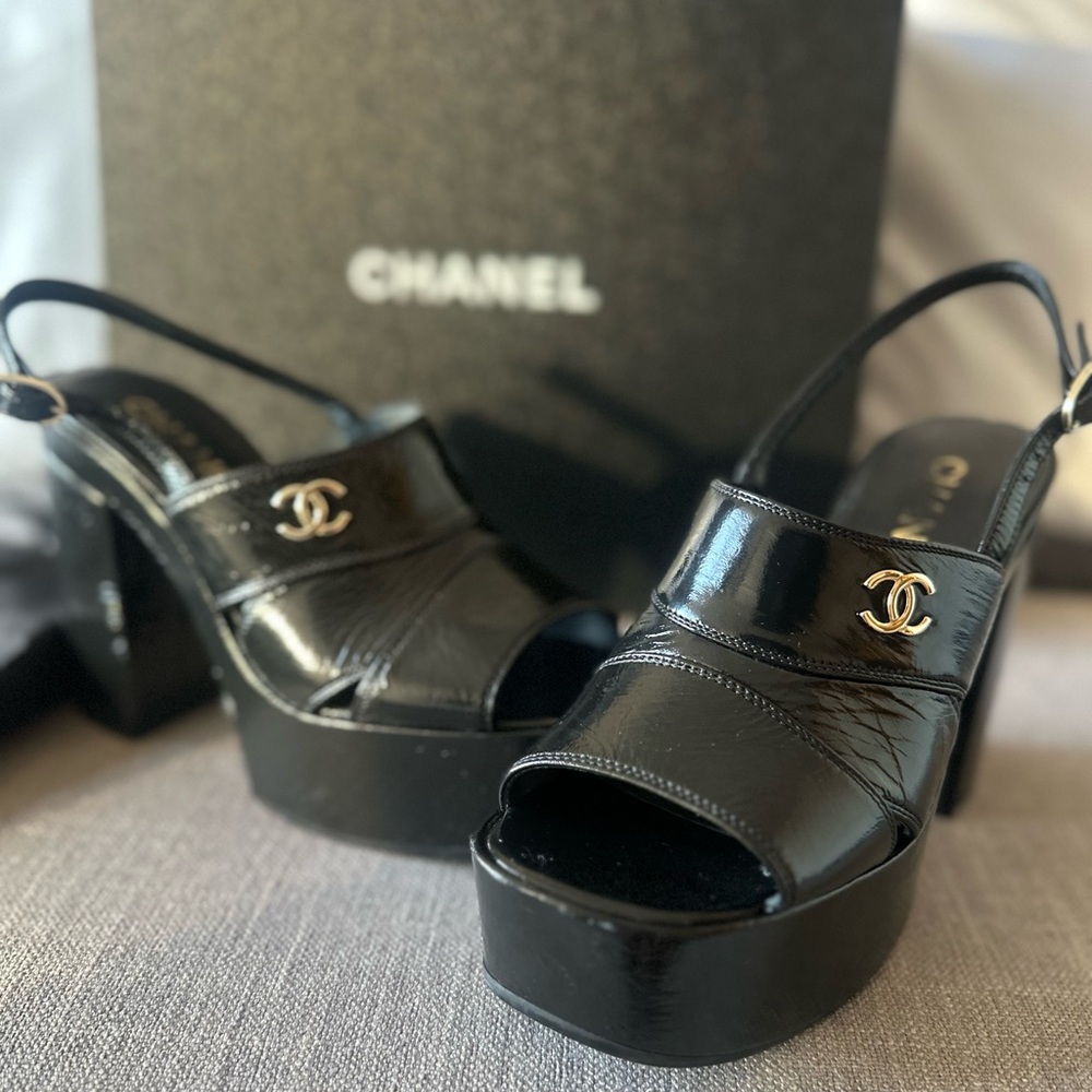 CHANEL Black Patent Platform Slingback Heels